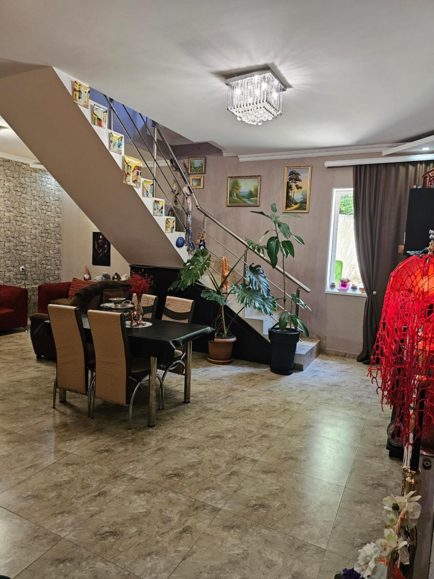 Guesthouse Different Tiflis Exterior foto